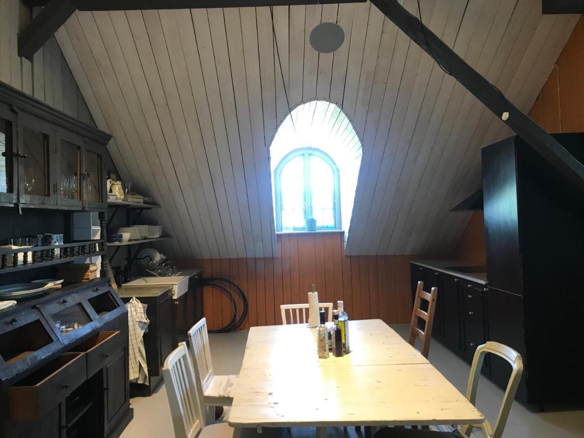 Arphus Lodge Ескилстуна Екстериор снимка