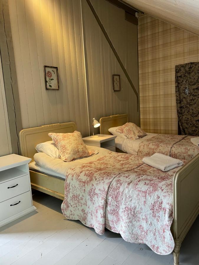 Arphus Lodge Ескилстуна Екстериор снимка