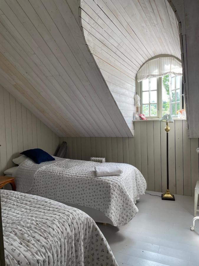 Arphus Lodge Ескилстуна Екстериор снимка