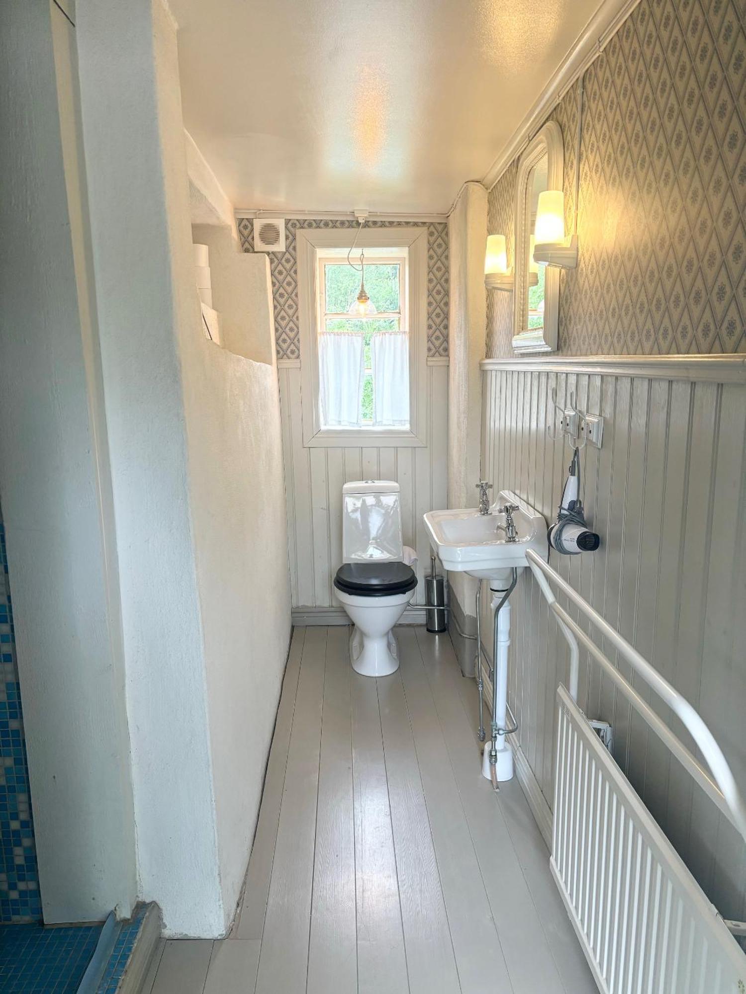 Arphus Lodge Ескилстуна Екстериор снимка