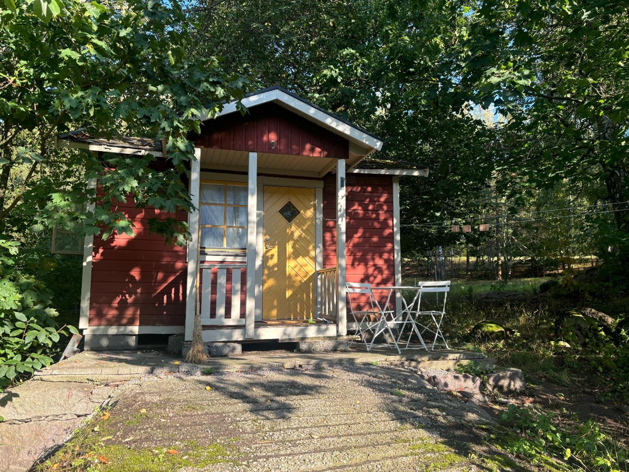 Arphus Lodge Ескилстуна Екстериор снимка